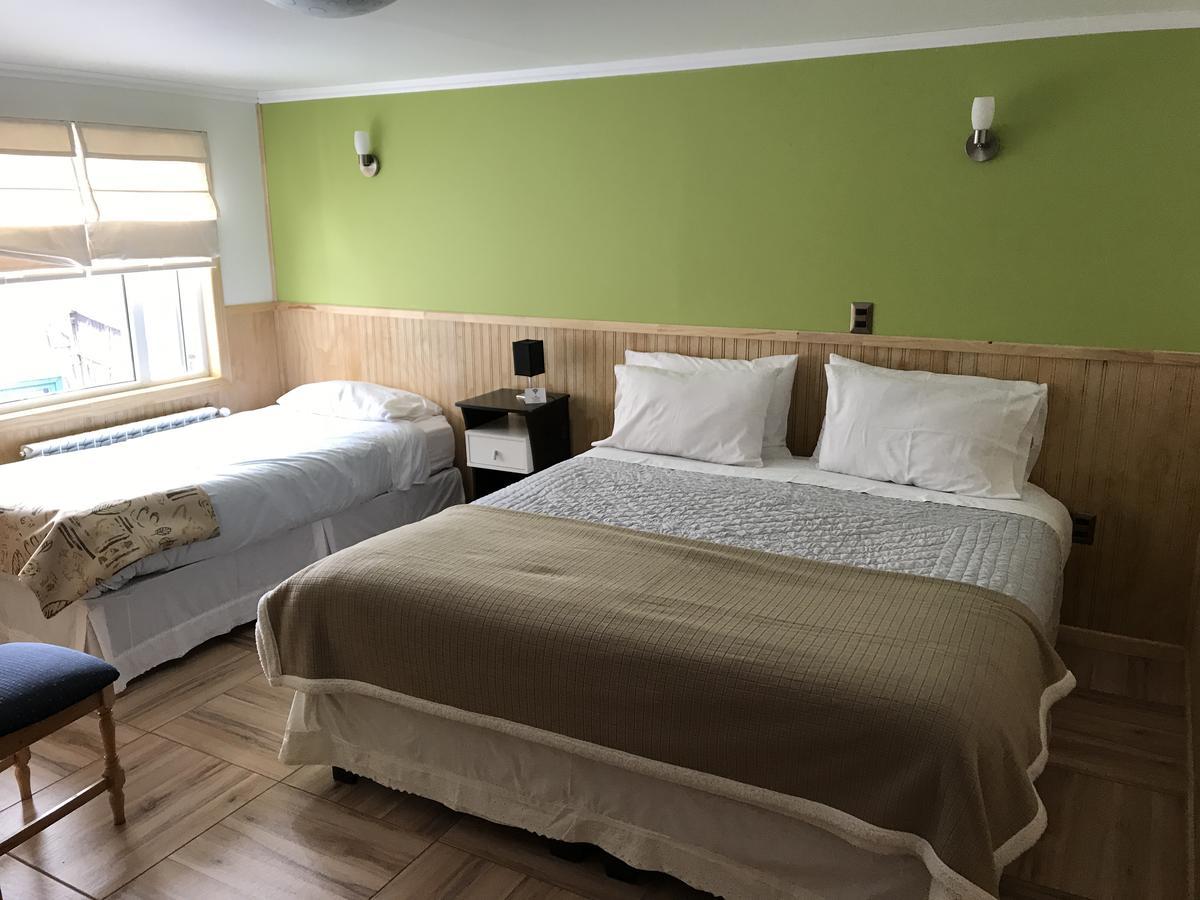 Hostal Andes Patagonicos Puerto Natales Exteriör bild