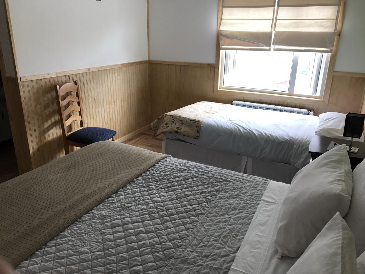 Hostal Andes Patagonicos Puerto Natales Exteriör bild